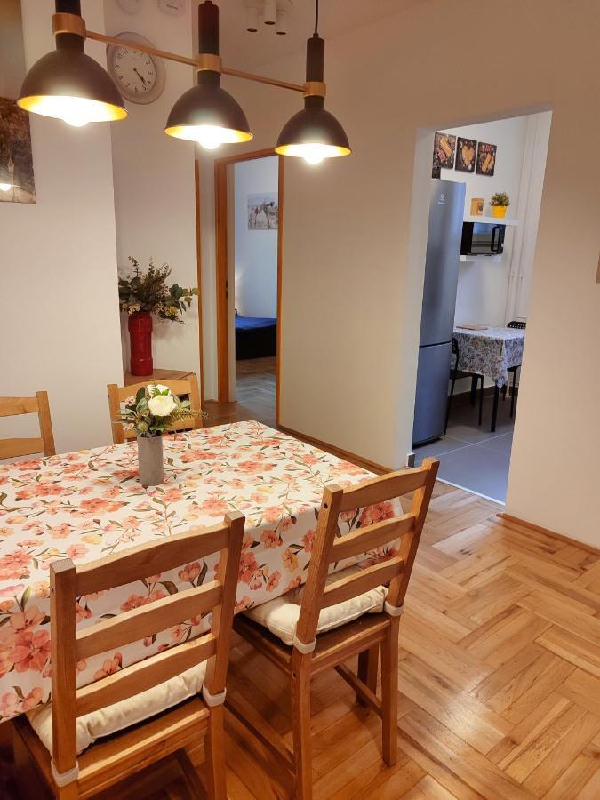 Castle Corner Apartment Budapest Esterno foto